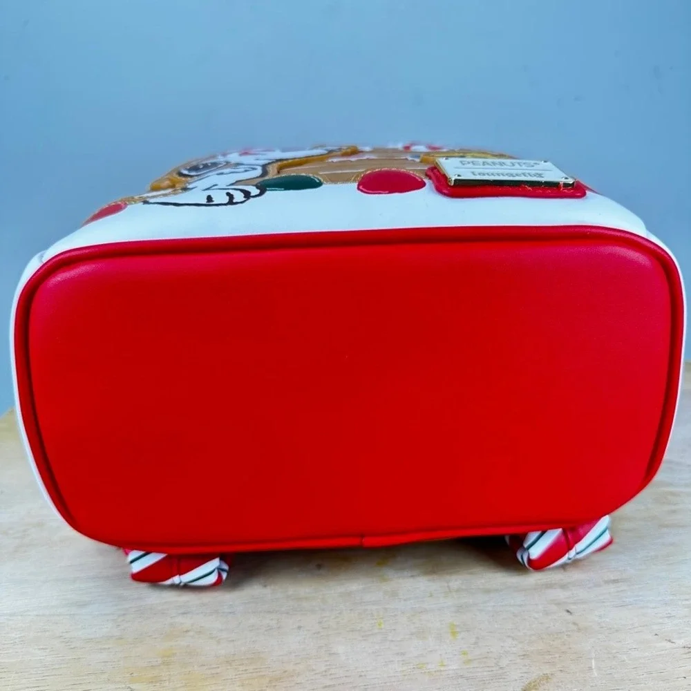 Loungefly Peanuts Snoopy Gingerbread House Mini Backpack Woodstock‎ Peppermint